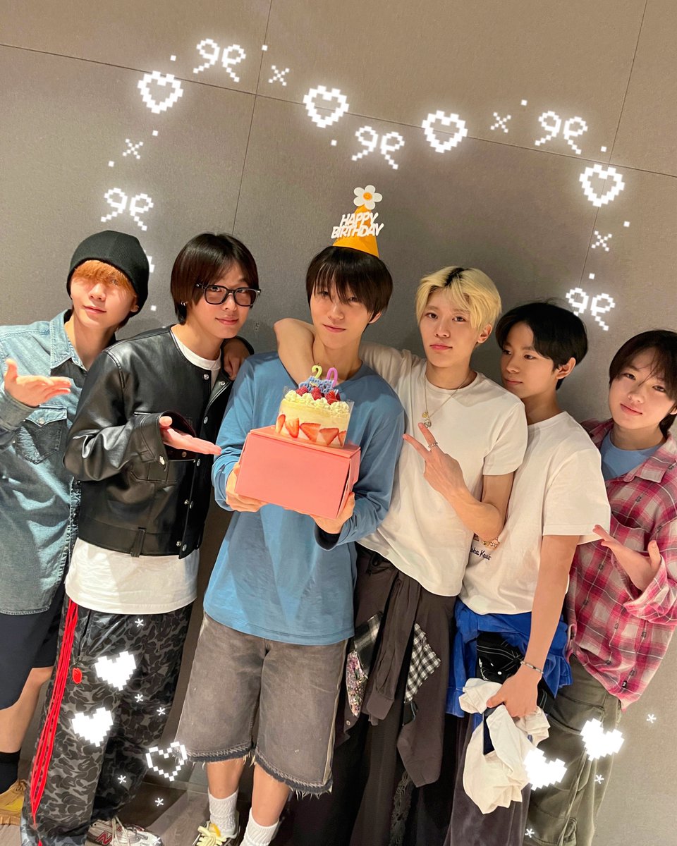 nctwishofficial's tweet photo. #HAPPYJAEHEEDAY 🥳🎂 #NCTWISH https://t.co/EYih41Bc4o