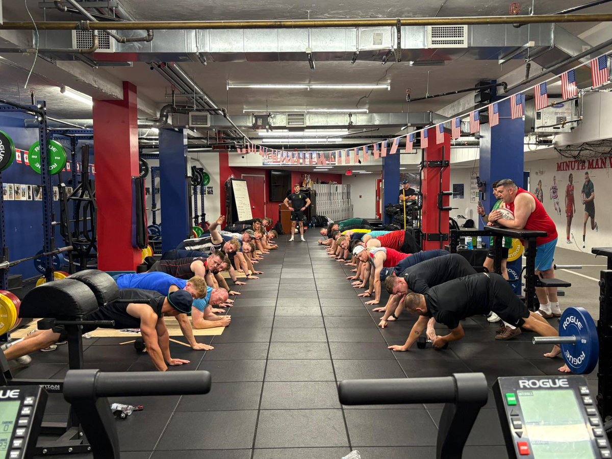 Ballynahinch RFC (@hinchrfc) on Twitter photo Thank you to the <a href="/NEFreeJacks/">New England Free Jacks</a> for letting the squad use their gym facilities this AM to get a session in before this afternoons team run ๐ค
<a href="/rugbytravelirl/">Rugby Travel Ireland</a>
#StagsUp ๐ฆ Thank you to the <a href="/NEFreeJacks/">New England Free Jacks</a> for letting the squad use their gym facilities this AM to get a session in before this afternoons team run ๐ค
<a href="/rugbytravelirl/">Rugby Travel Ireland</a>
#StagsUp ๐ฆ
