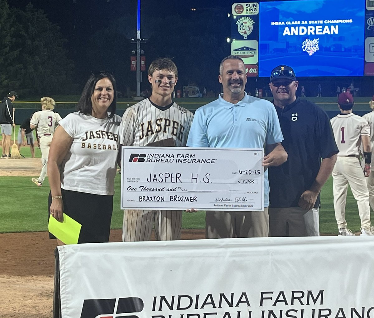 IHSAA (@ihsaa1) on Twitter photo Congratulations to Braxton Brosmer of Jasper High School, the recipient of this year’s L.V. Phillips Mental Attitude Award for Class 3A Baseball! 🎓⚾️
Our thanks to presenting partner <a href="/INFarmBureauIns/">Indiana Farm Bureau Insurance</a> !
<a href="/JasperAthletic/">Jasper High School Athletics</a> Congratulations to Braxton Brosmer of Jasper High School, the recipient of this year’s L.V. Phillips Mental Attitude Award for Class 3A Baseball! 🎓⚾️
Our thanks to presenting partner <a href="/INFarmBureauIns/">Indiana Farm Bureau Insurance</a> !
<a href="/JasperAthletic/">Jasper High School Athletics</a>