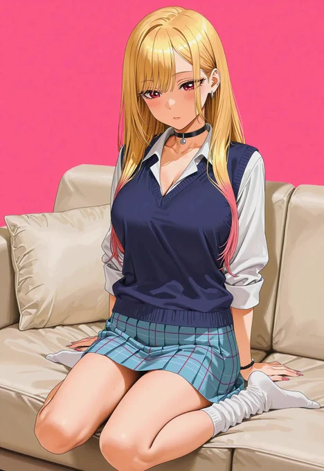 ソファーから落ちそうな海夢ちゃん