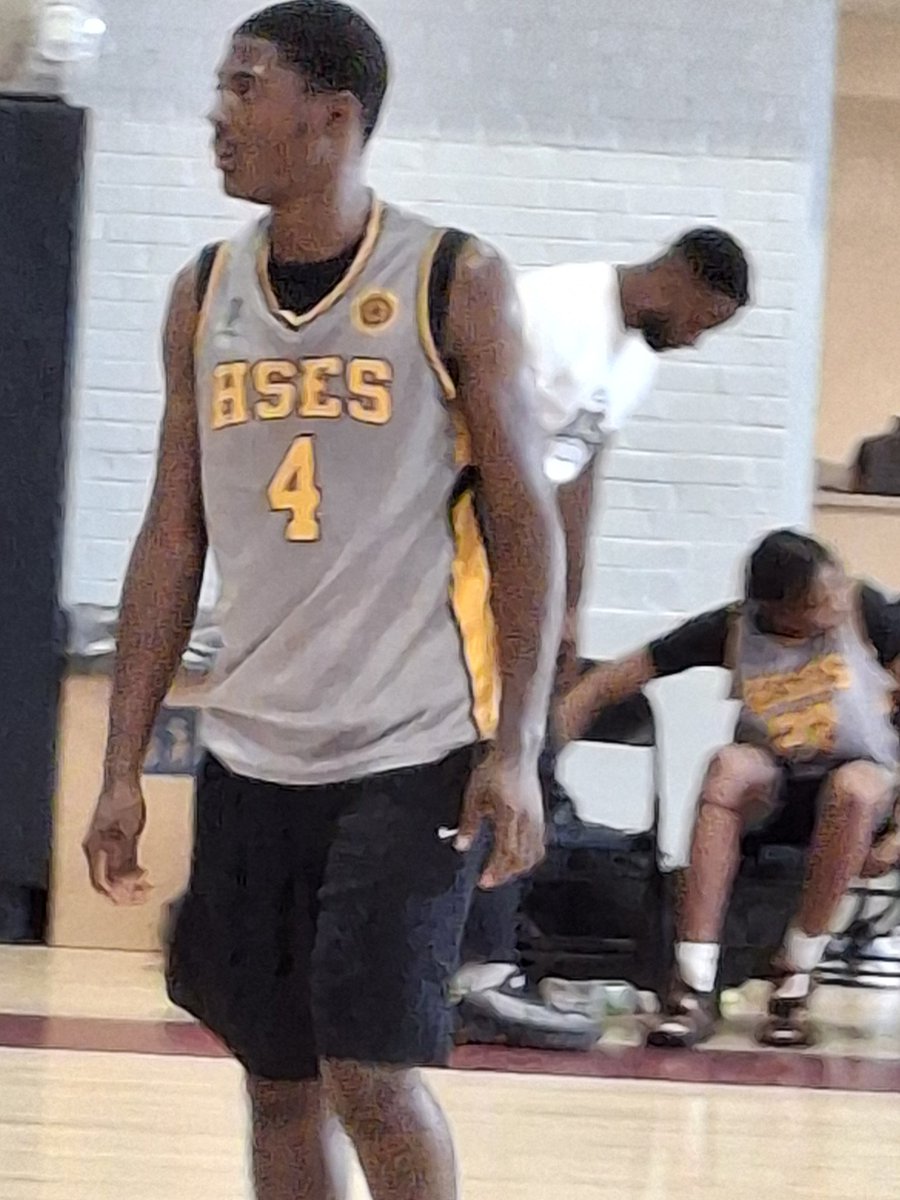 Friday afternoon Eye-Catchers <a href="/PhillyHSLive/">Philly HS</a> from E &amp; S HS in their win over Lower Merion- 5'9" '26 Fareed Brown #1, 6'3" '26 Sahin Rodriguez #3 &amp; 6'1" '26 Matt McField #4.