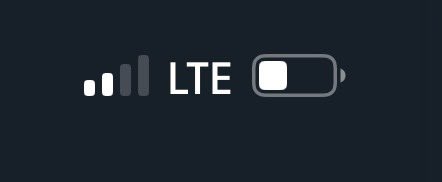 Im at a concert at the xfinity center with xfinity mobile service 😭😭