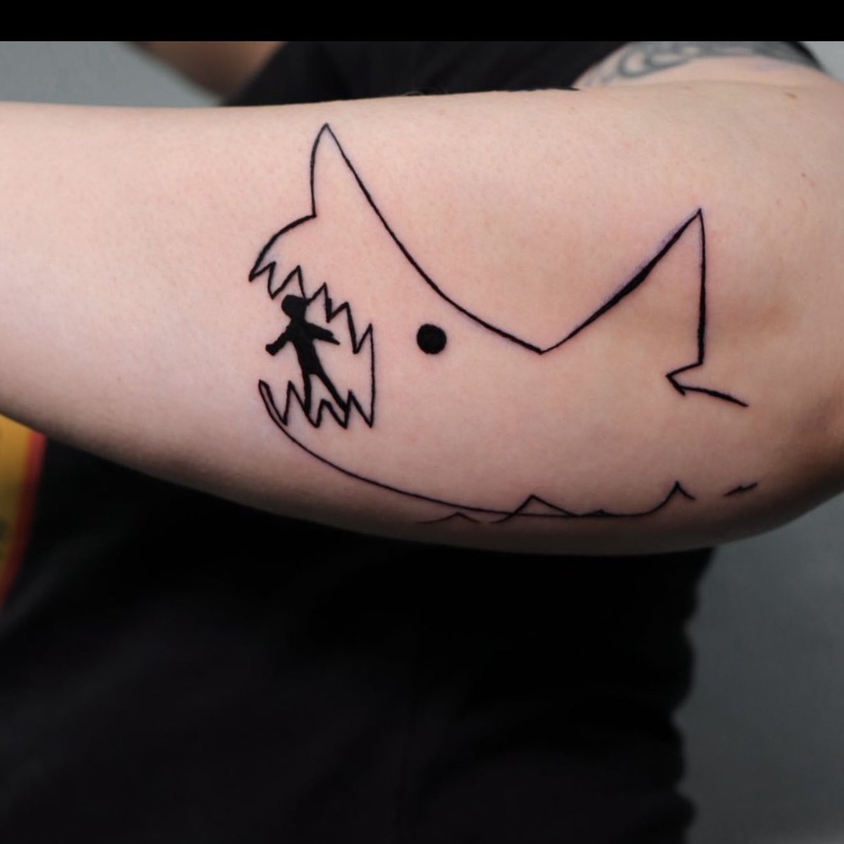 Elara J Brooks tweet media