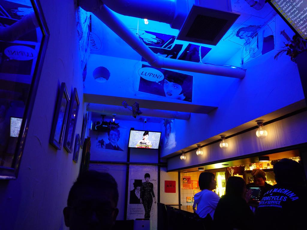 新店開拓。ルパン。
元やなぎはらの場所。
カラオケスナックです