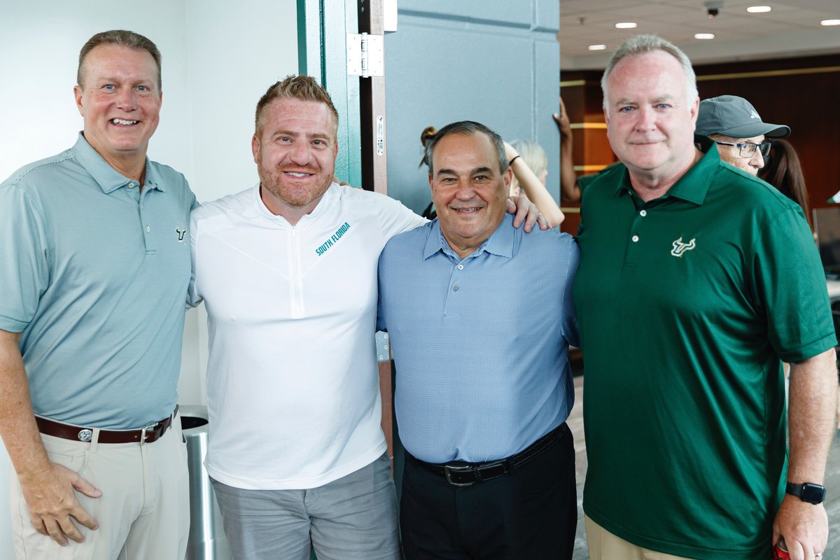 StromanJay's tweet image. We celebrated a great man today! Wishing @MKellyUSNA all the best in his next chapter. I’m grateful for his incredible leadership and, more importantly, his friendship. See you November 15!