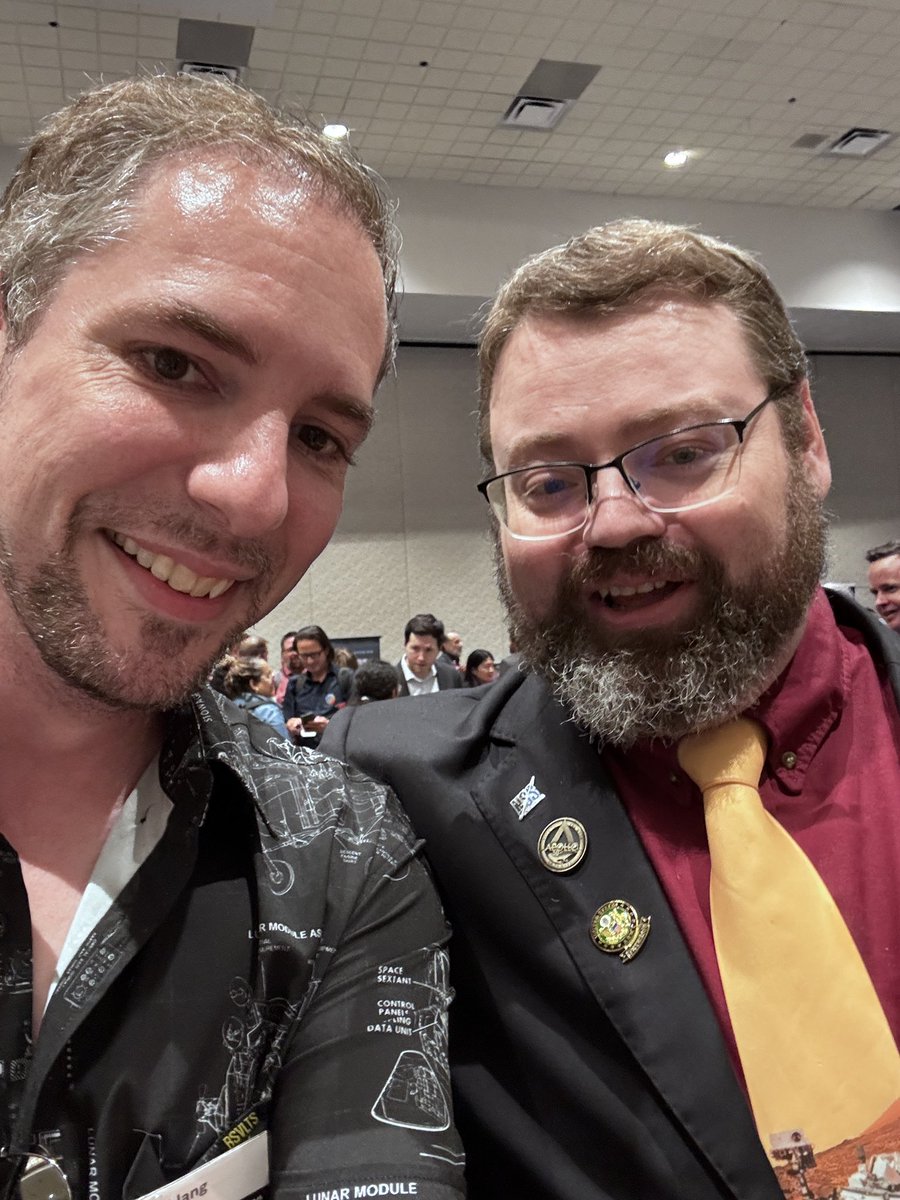 I just met an idol. Thanks for the invitation, Isaac! 

ISDC 2025 is spectacular! 🤘🔥

<a href="/Isaac_A_Arthur/">Isaac Arthur</a>