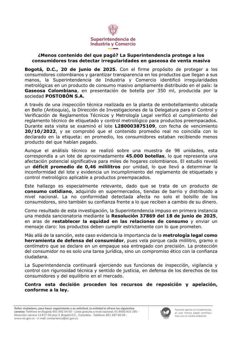 sicsuper's tweet photo. La SIC sancionó a Postobón por vender Gaseosa Colombiana de 350 ml con menos contenido del declarado. Una inspección reveló irregularidades en el etiquetado y metrología. La medida busca proteger a miles de consumidores y garantizar transparencia. #sanción https://t.co/RTB2SuJISf