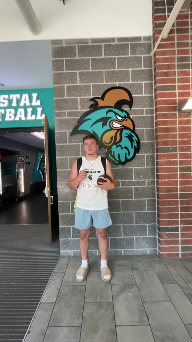 Thank you <a href="/CoastalFootball/">Coastal Football</a> for having me down at camp today!