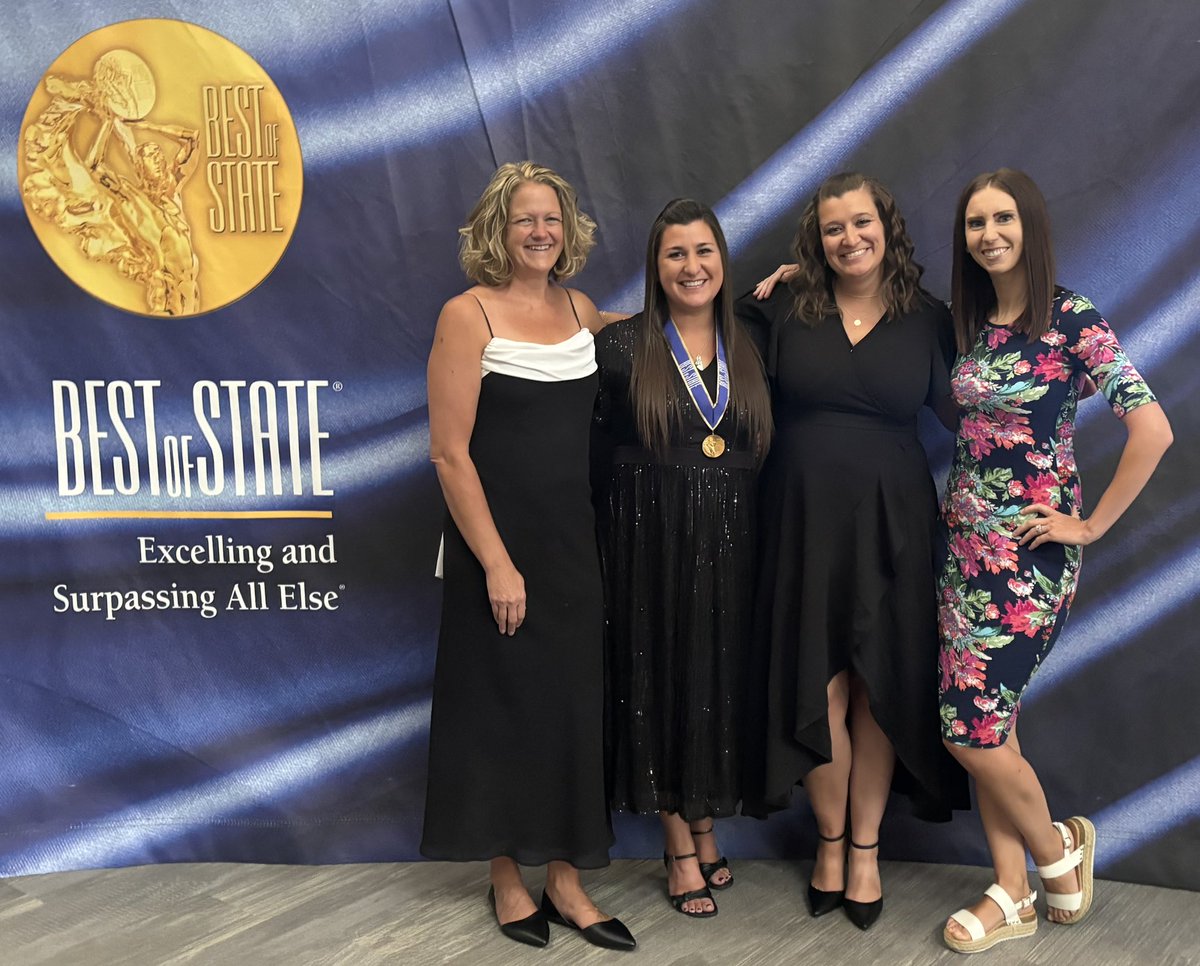 UtahTOY2014's tweet image. Our Teacher Academy Schools program received a third Best of State Award! Our mentor teachers are exceptional &amp;amp; the heart of our work. Congrats as well to RaeAnn Shelley &amp;amp; DSD Fine Arts Educators on their awards! #TeachInDavis #uted @DavisSchools