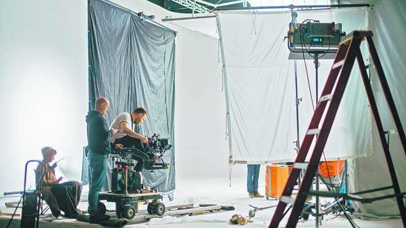 Guadalajara inaugura El Hub, un nuevo centro de postproducción especializada 
El objetivo de este complejo está en reforzar también a Guadalajara como un polo para la producción audiovisual en México. 
uniendovoces.com.mx/guadalajara-in… 
Uniendo Voces Newspaper 

#centrodepostproducción