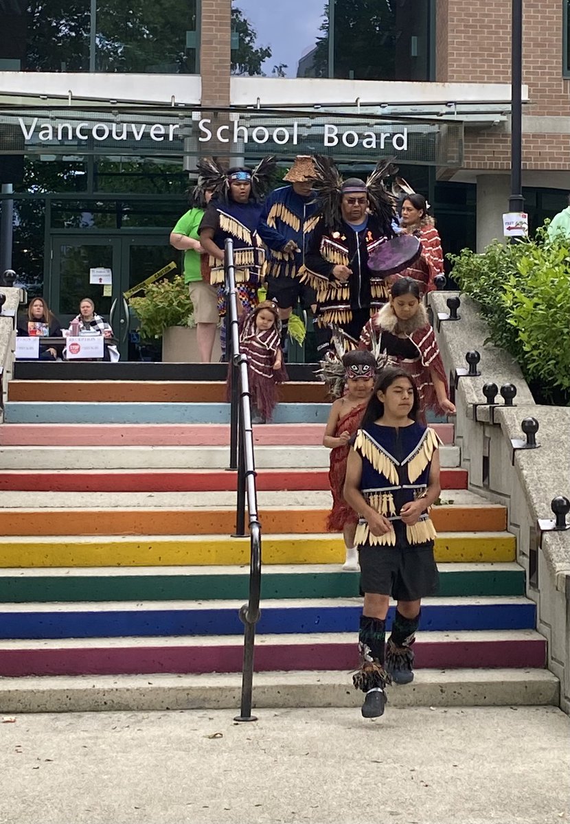 Janet Fraser (@janetrfraser) on Twitter photo Live music and performances at the <a href="/VSB39/">Vancouver School Board</a> celebration and learning for National Indigenous Peoples’ Day.
Indigenous brilliance is shared today but happens each and every day. Live music and performances at the <a href="/VSB39/">Vancouver School Board</a> celebration and learning for National Indigenous Peoples’ Day.
Indigenous brilliance is shared today but happens each and every day.