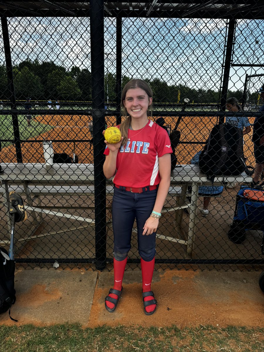 Reese Davis 🤝 long balls 💪🏼
•
•
Be Elite!