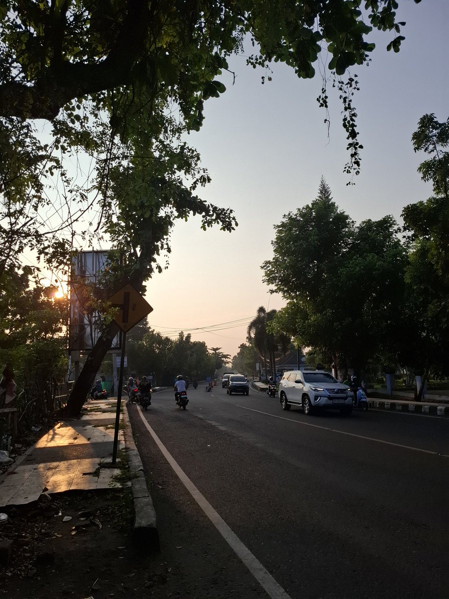 ejamaul_'s tweet photo. Day 1 jadi morning person 😶‍🌫️ https://t.co/8hcFeDZI3S