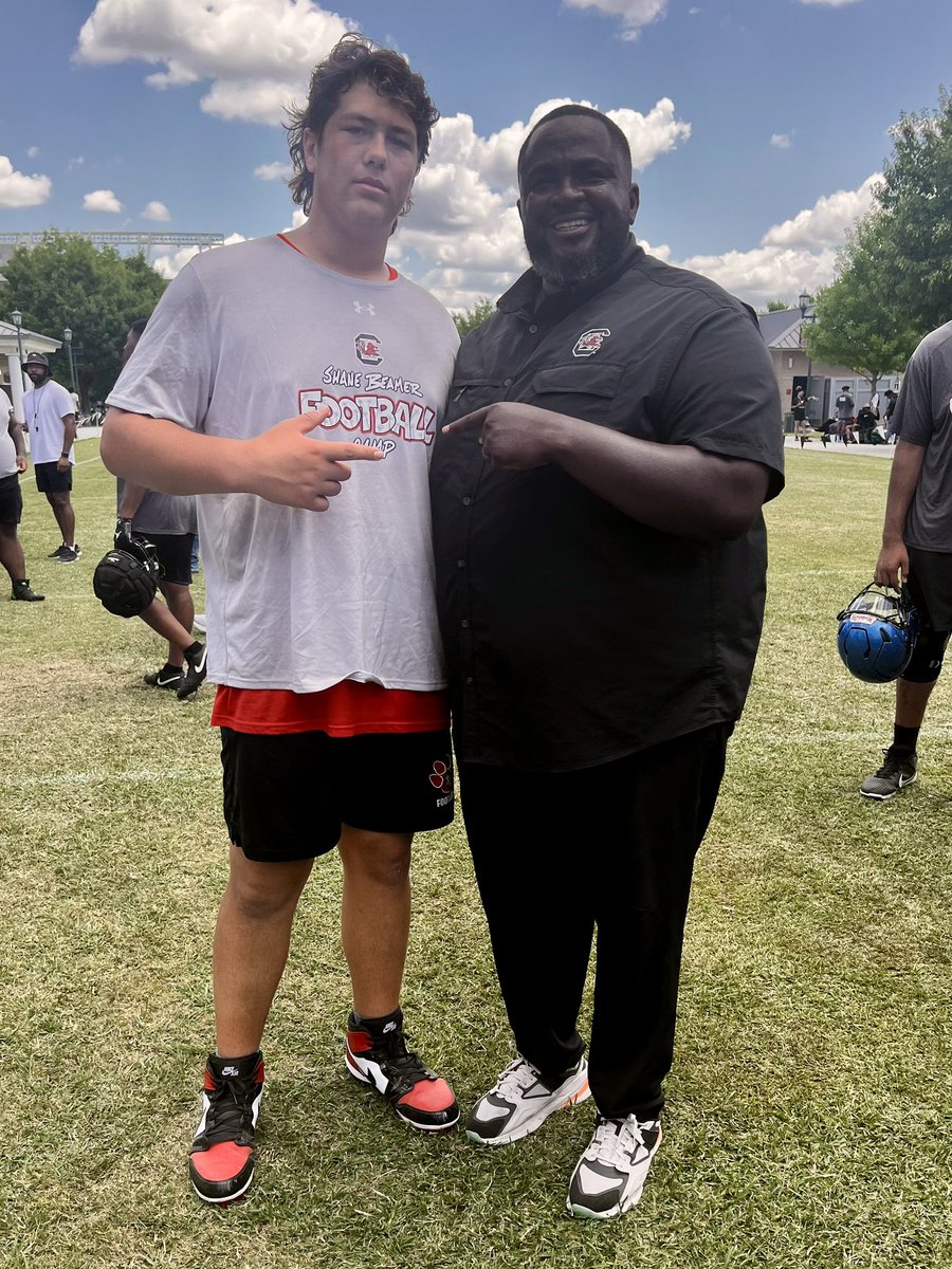Brendan Hall (@brendanhall1275) on Twitter photo Had a great time at <a href="/GamecockFB/">Gamecock Football</a> camp with <a href="/CoachTeasley/">Lonnie Teasley</a>
Go Gamecocks!
<a href="/jwalverson/">jay alverson</a>
<a href="/CoachJEvans12/">Joe Evans</a>
<a href="/nickgozlan/">Nick Gozlan</a> Had a great time at <a href="/GamecockFB/">Gamecock Football</a> camp with <a href="/CoachTeasley/">Lonnie Teasley</a>
Go Gamecocks!
<a href="/jwalverson/">jay alverson</a>
<a href="/CoachJEvans12/">Joe Evans</a>
<a href="/nickgozlan/">Nick Gozlan</a>