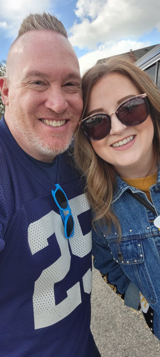 lstewy's tweet image. Feeling the bye week blues but it’s been such a fun start to the #CFL season. 🙌🏻♥️