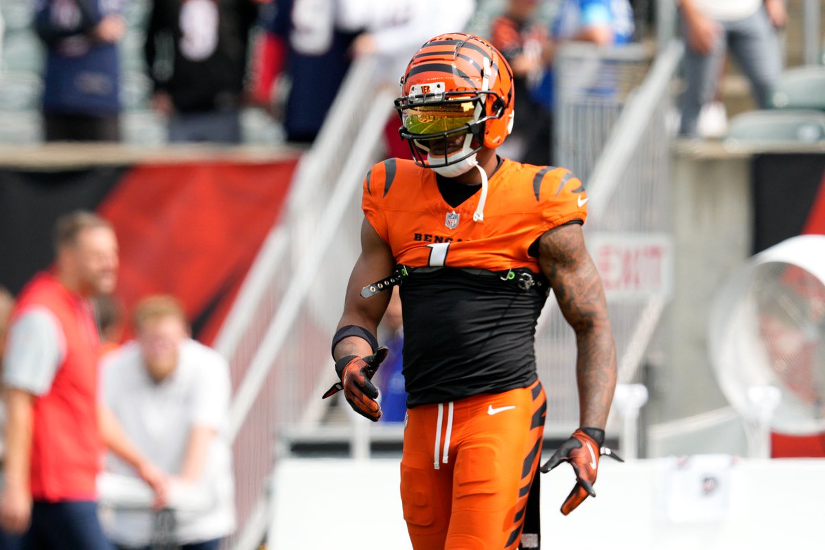 Name an athlete with 2 first names

I'll start: Ja'Marr Chase