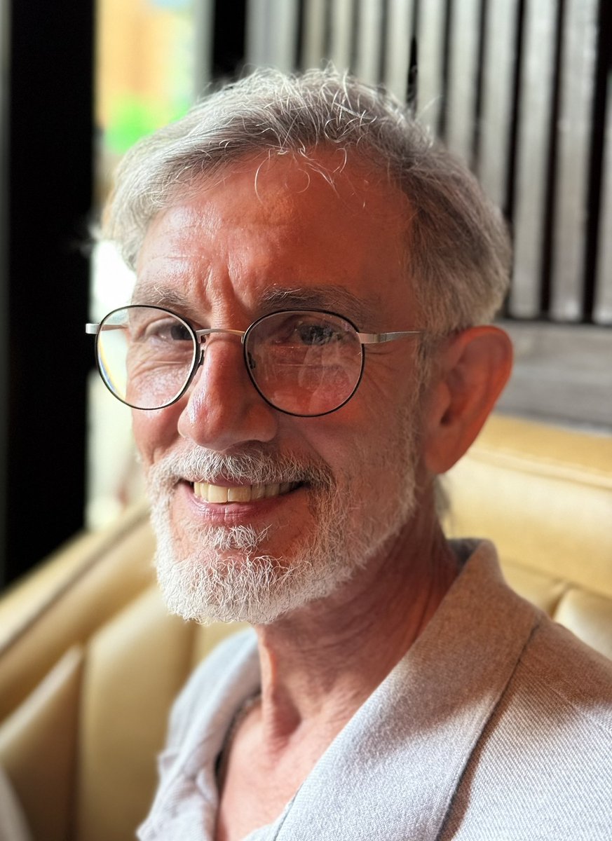 Out on the town at <a href="/NumberNineDC/">Number Nine</a> with @tylerseonghall, celebrating my spouse’s birthday!