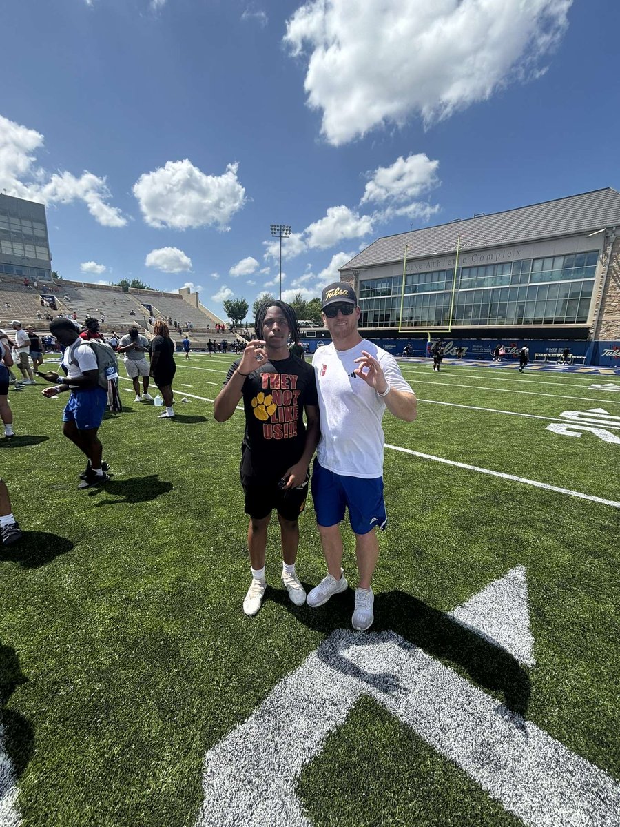 B3_Moore's tweet image. Had an amazing time at the Tulsa camp 🔥🌀🏈 got to work with their amazing staff and players I appreciate every one of them @TulsaFootball @CoachBeckley @CoachMikeGray @tdotdell @christhompjr