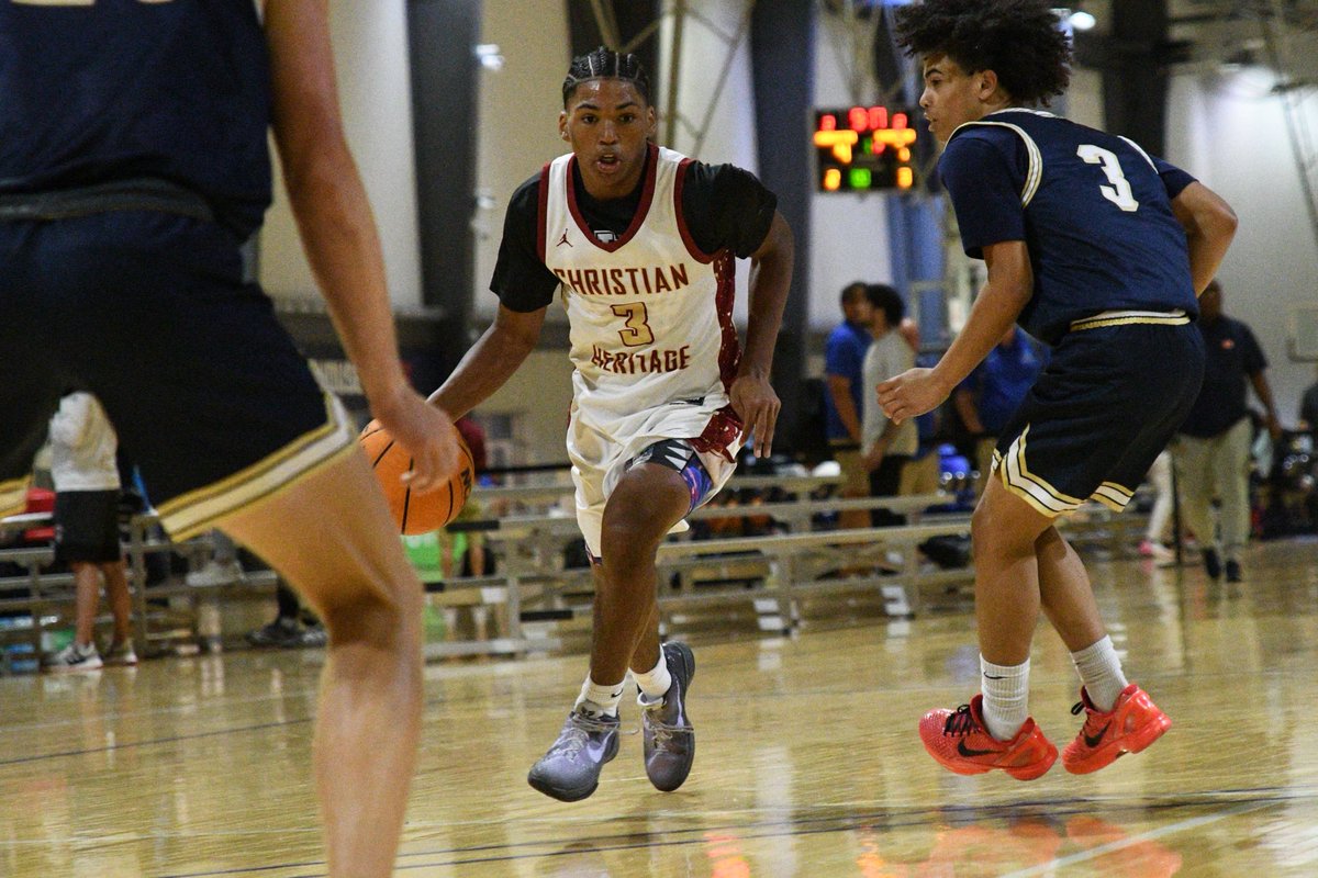 Looking for a sleeper in the gym today? Might want to watch Christian Heritage 2027 PG Nigel Broome. Led his team to two double-digit wins, scoring 23 &amp; 36 points. Hard to contain off the bounce, can score it from every level.