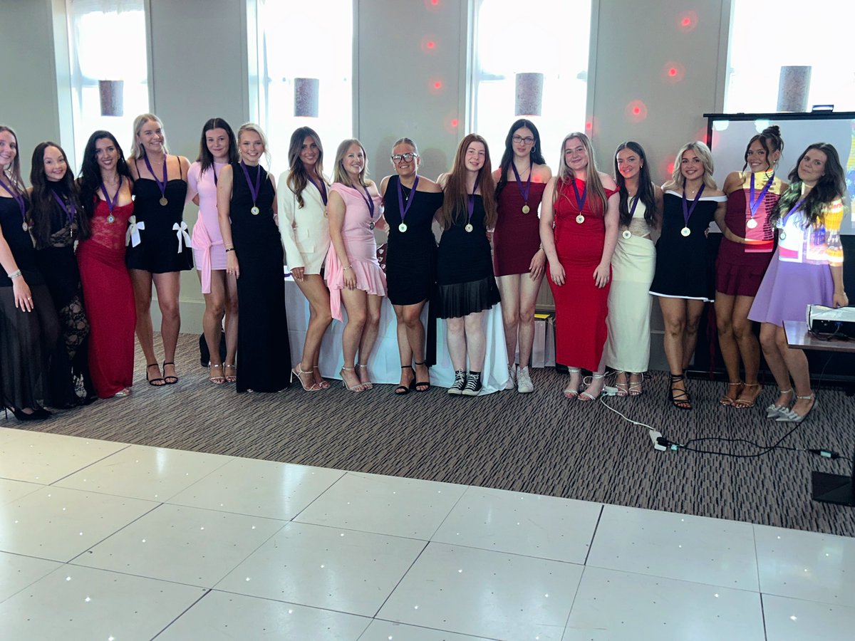BannermanSports's tweet image. 🏆BAFDAS AWARDS 2025🏆

An amazing night for our sports and dance teams celebrating all of the success from this season 💫

Here are your teams of the year and our leadership award winners 🎉

🏆U13 football team 
🏆Defiance Dance Team