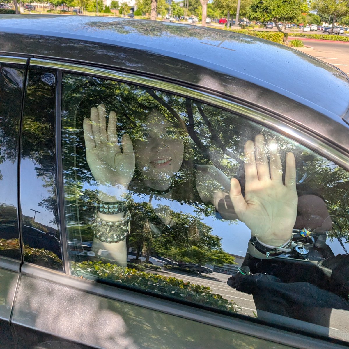 I do this with my girlfriend all the time!