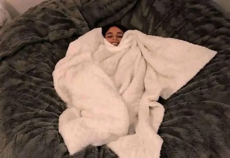 “es viernes y el cuerpo lo sabe”

Mi cuerpo: