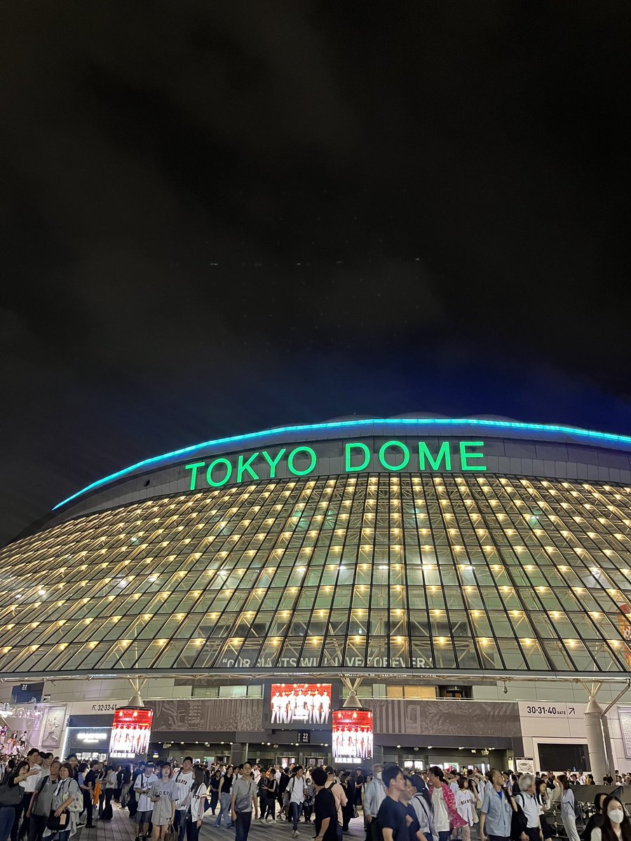 supportasson's tweet photo. 어제는 동료들이랑 회사 복지로 야구 봤다 ⚾️ 
갈때마다 자이언츠가 이기는 듯! 🥳
#supportas #サポータス #FileMaker #파일메이커 #서포터즈 https://t.co/F6XJoZvsnS