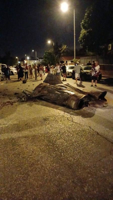 🇮🇷⚔️🇮🇱Shrapnel from an Iranian missile that fell on the city of Tel Aviv in central occupied Palestine.

IrqiForce
