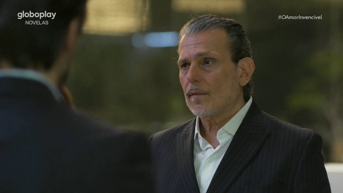 O Gael já decidiu. A Leona vai voltar a ser a sua assessora #OAmorInvencível