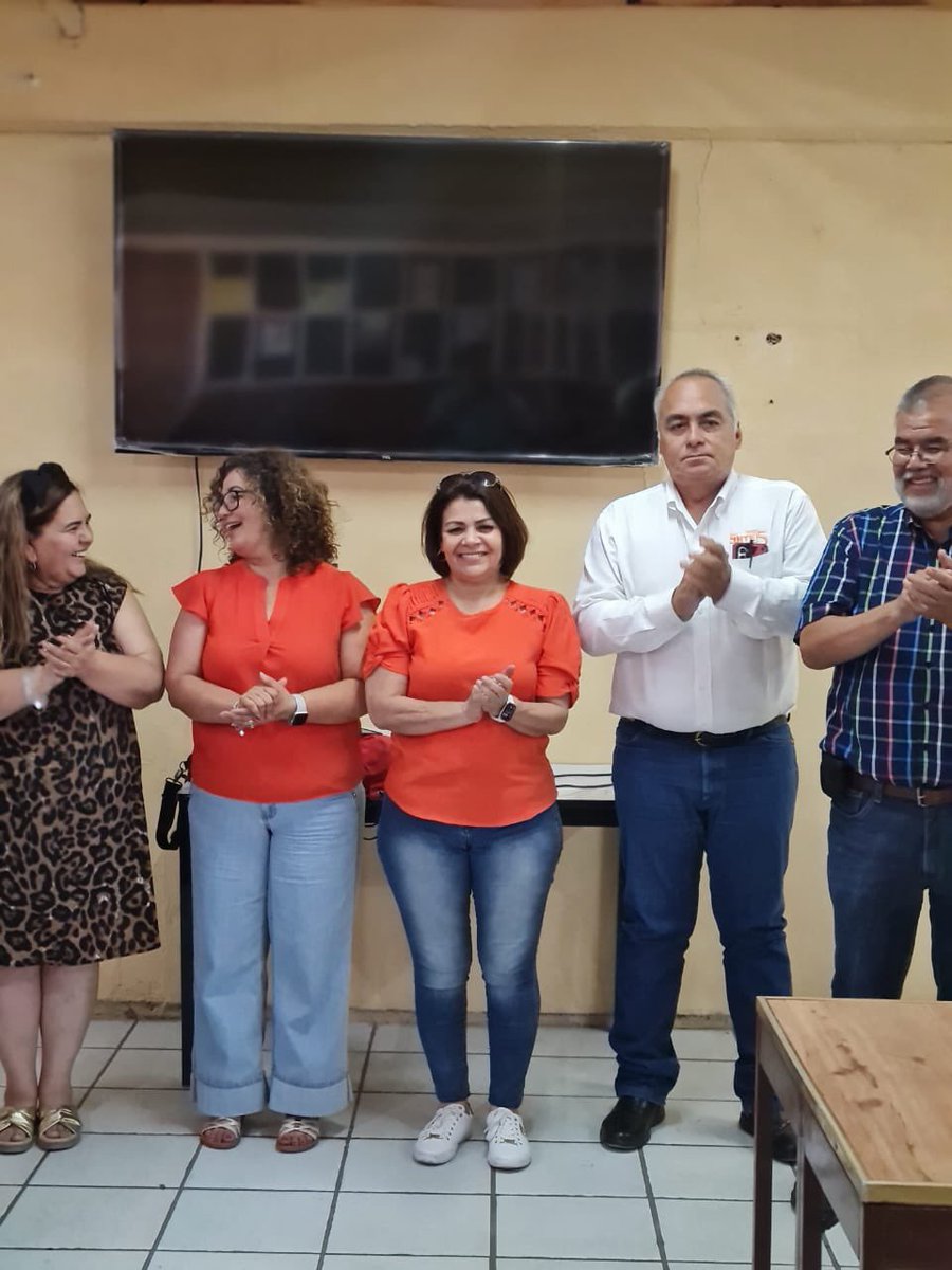 ☢️ ¡Orgullo Sindical en Movimiento!
📍 Región Carbonífera sede Nueva Rosita, Coahuila
#EverardoPadrón 
#SNTEcontigo