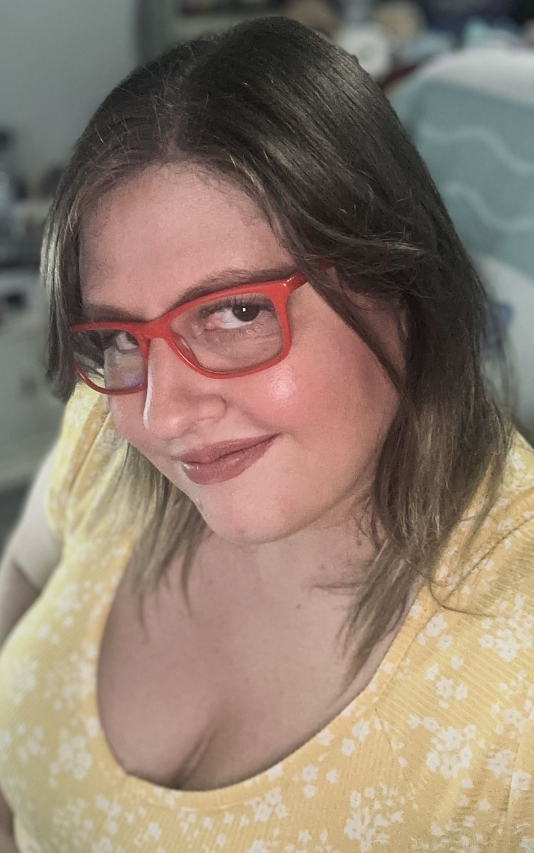 Happy Meg Day!!! 💗I'm making some fan art! Come join me! twitch.tv/simplydaydream…