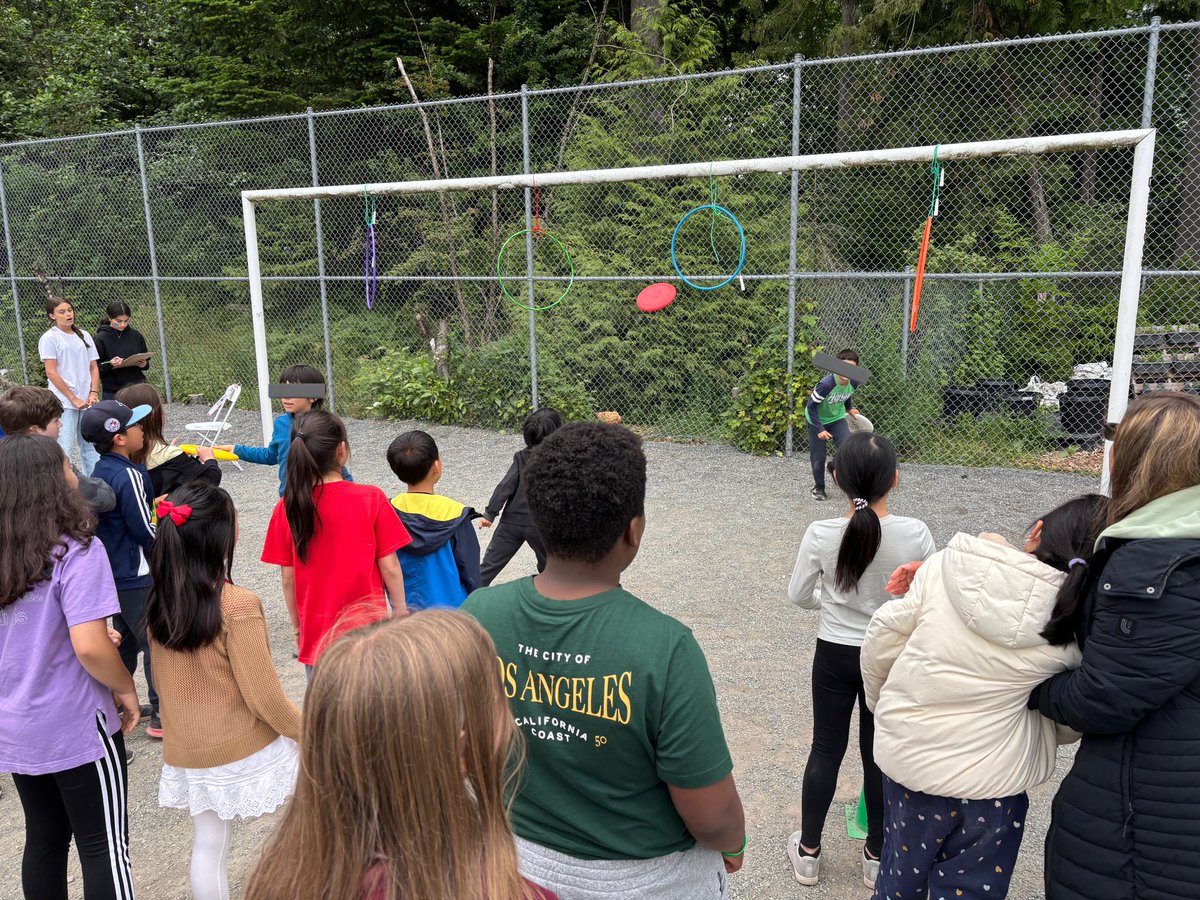 Cloudy Sports Day success!! We managed to evade the rain today and had so much fun, thanks to our amazing grade 7 leaders!!