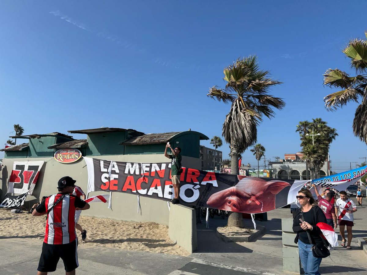 GLORIA ETERNA 91218 tweet media