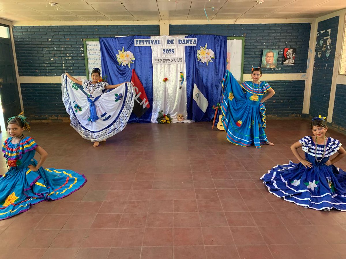 El talento artístico de nuestros estudiantes floreció en los Festivales de Danza, donde demostraron su pasión por el folclore y la expresión corporal, fortaleciendo el componente de Arte y Cultura en el municipio.  
💃🕺 Lo más destacado:
✔️ Danzas folclóricas tradicionales.