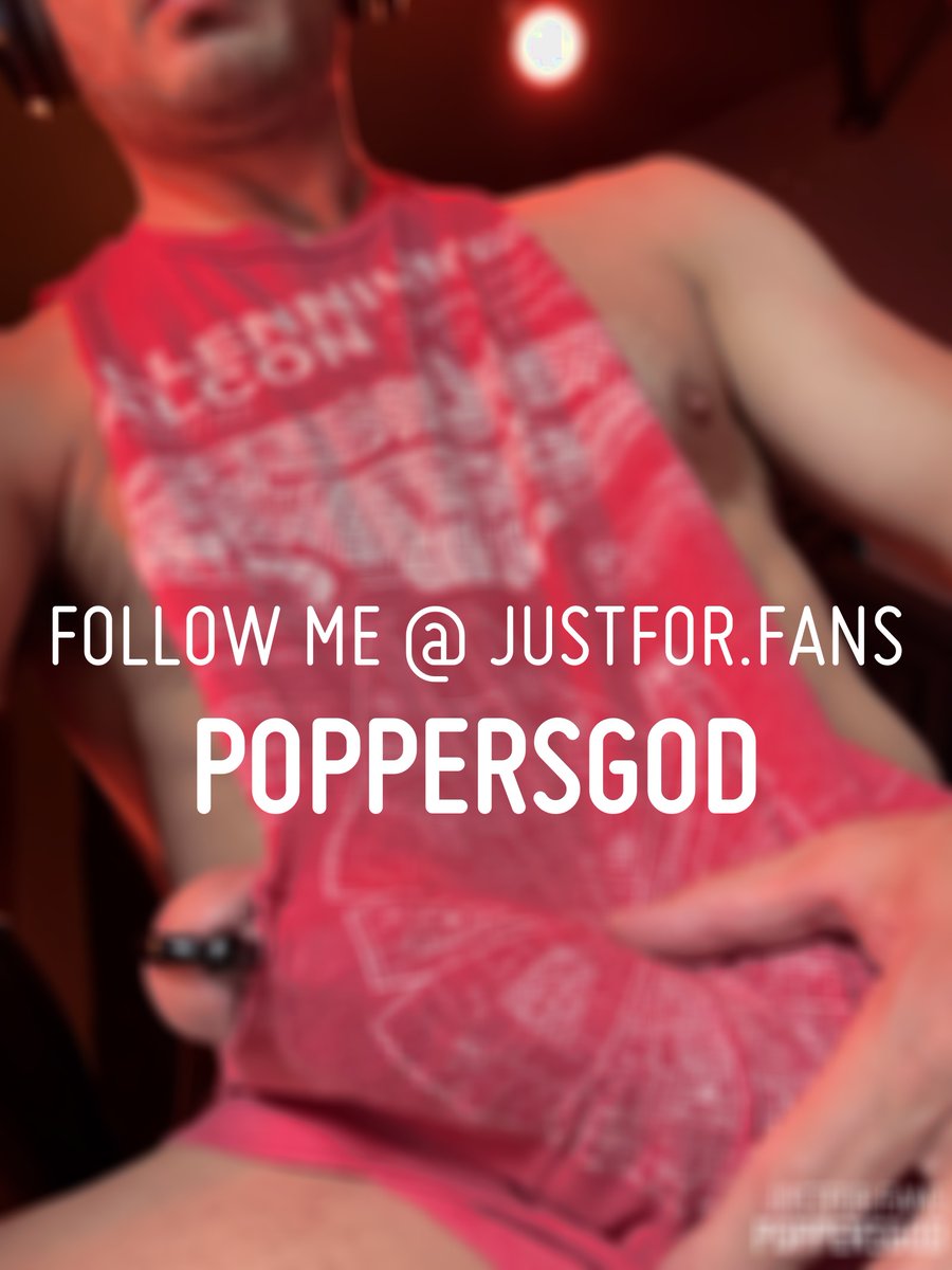 Penis!...

See this and more at:
justfor.fans/PoppersGod?Sou…