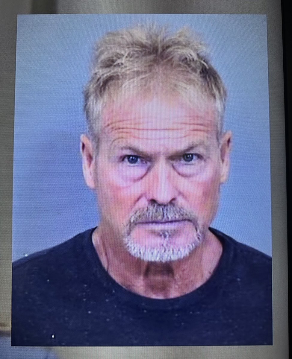 901Lulu's tweet photo. Barry Morphew was taken into custody on June 20th in Phoenix, Arizona. He will be extradited back to Colorado to face first-degree murder charges. $3 million cash bond. Look at those eyes. He’s big mad. #justiceforsuzannemorphew https://t.co/rps51FGOYe