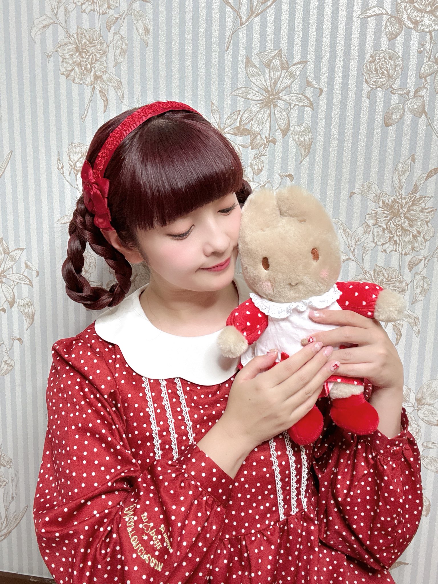 alcali✕misakoaoki受注未開封サテンチュールカチューシャ青木美沙子 カチューシャ by 青木美沙子(@AokiMisako)｜SGS109