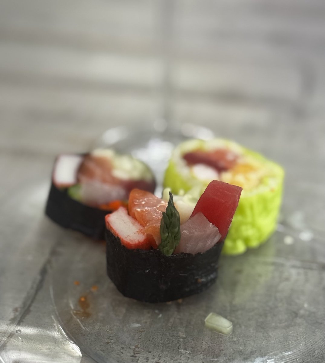 winelib_jim's tweet image. 50th Anniversary of Jaws with Gosset champagne and Sushi