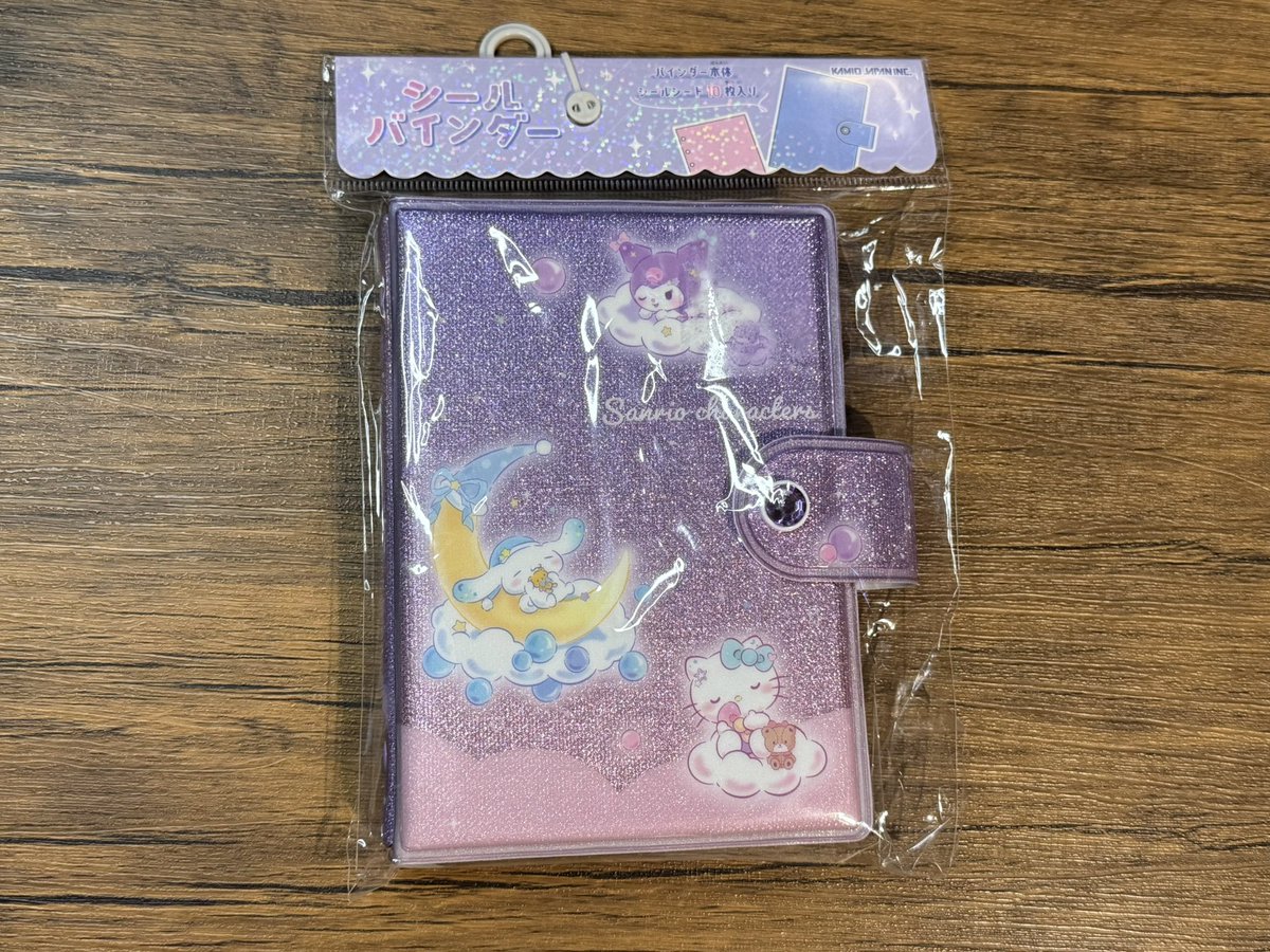 nagiko_smile's tweet photo. M6 もノーカンってことでいいですかね。リング径も大きいし自作リフィル置き場にしても良さげ。
そして、今まで気にも留めなかった発売元がカミオジャパンさん。ああー!知ってるメーカーさぁぁぁんっとなり沼の中にいるのを再確認するなど。
#いまる民 #システム手帳 #Mini6 https://t.co/87h9qXEeuB
