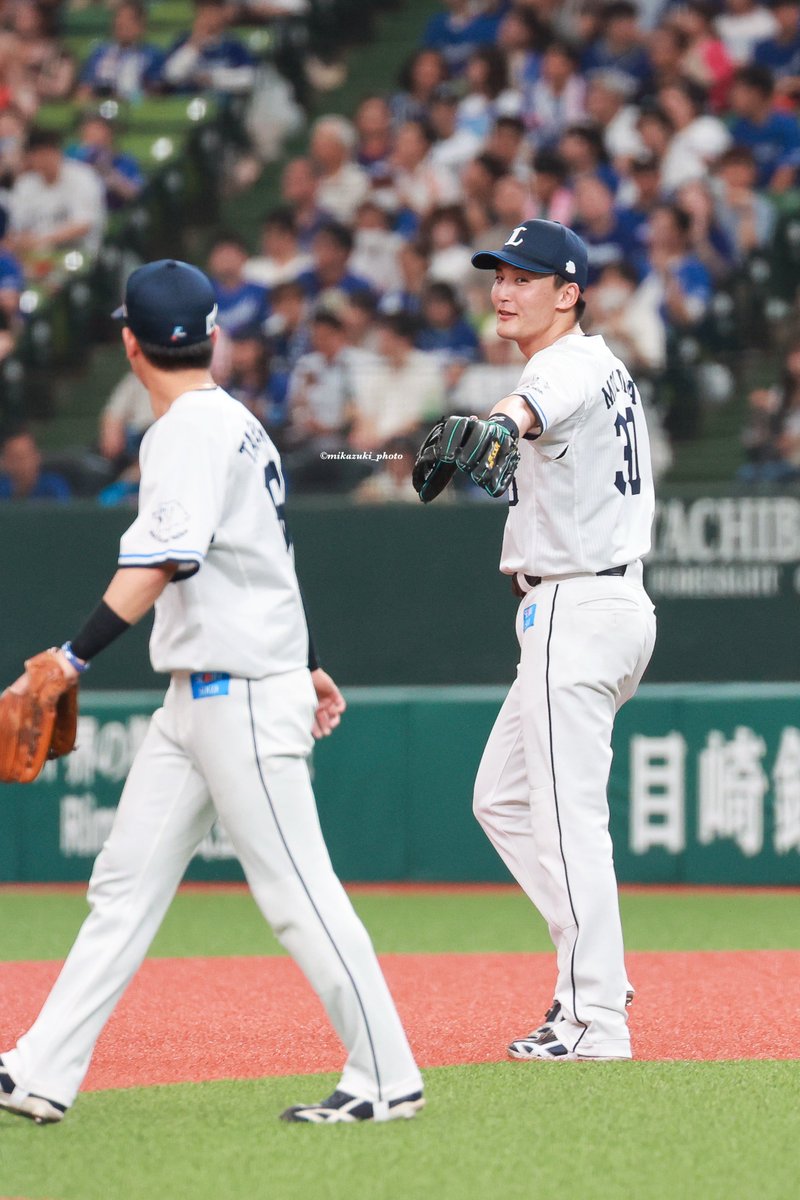 夏央好プレー直後の元山くん。こういう瞬間が好き。