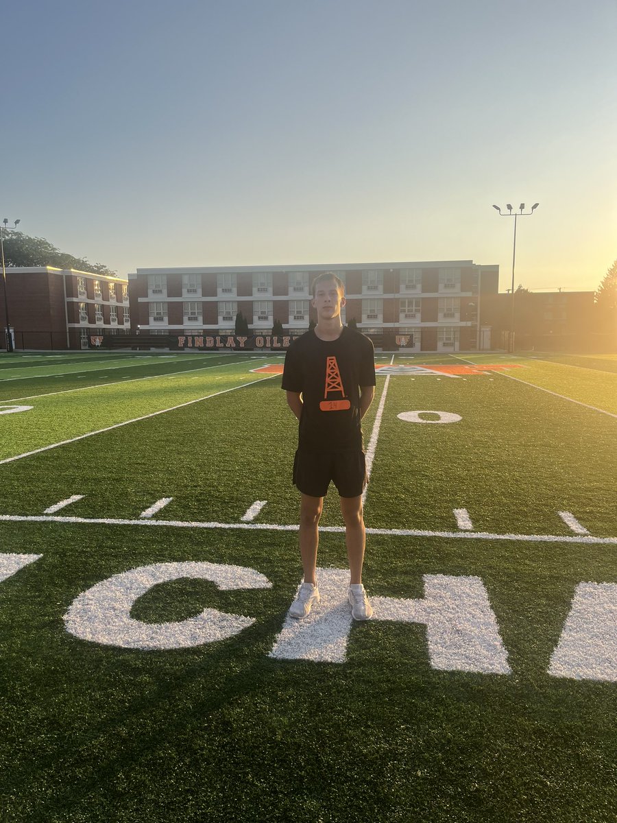 SuessDrew's tweet image. Had a great camp today at Findlay. Cant wait to be back!
@UFOilersFB 
@Coach_Coughlin 
@KoryAllen