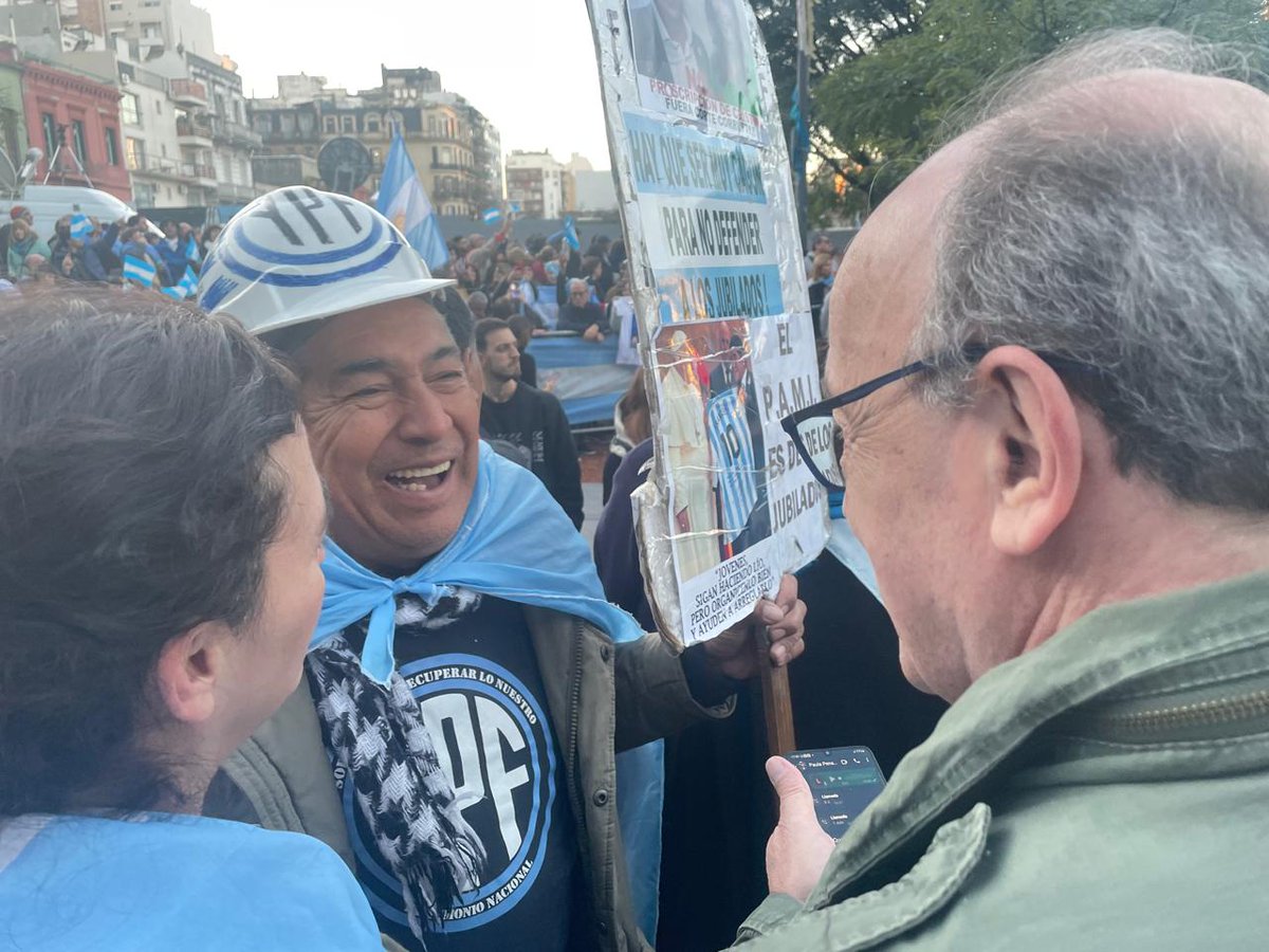Leopoldo Moreau tweet media