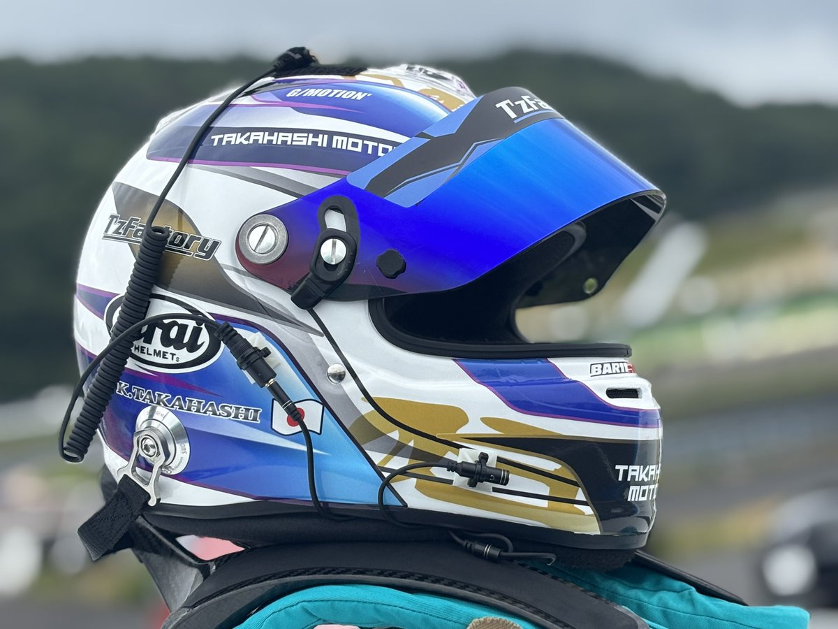 TM_68_NCP131's tweet image. クラス4番手。
まだまだ不完全燃焼なので無茶はせず、決勝も頑張ります🔥

とにかく楽しい✌️

 #岡山国際サーキット
 #Vitz
 #Vitzレース