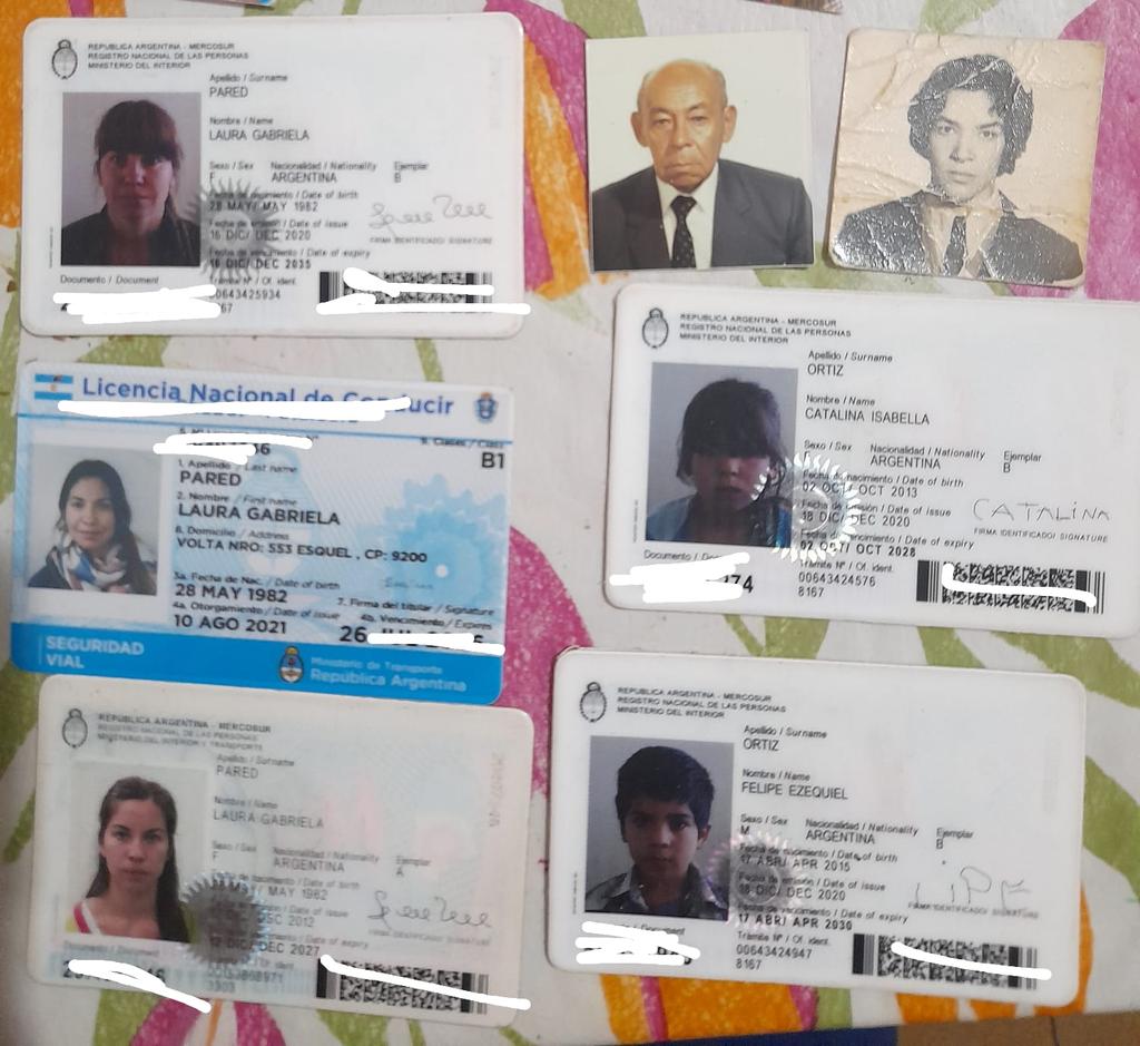 <a href="/hmercere/">Hernán Mercère - Esquel</a> Hola encontré estos dni en capital federal ( bs as), no los puedo ubicar x las redes... aparentemente son de esquel. Agradezco si me pueden ayudar