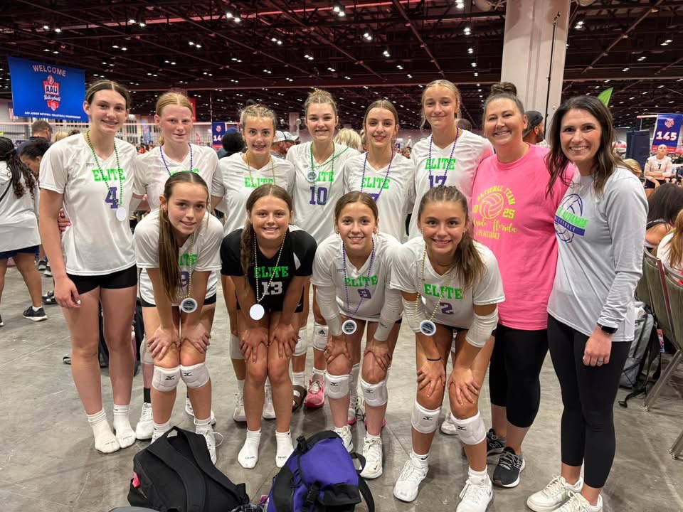 What a great season the 14-1’s have had! They ended tied for 41st out of 160 teams at the 52nd annual AAU National Tournament. So many great matches played, a little bit of heartbreak but so many memories made!! Congrats 14’s on a great season!