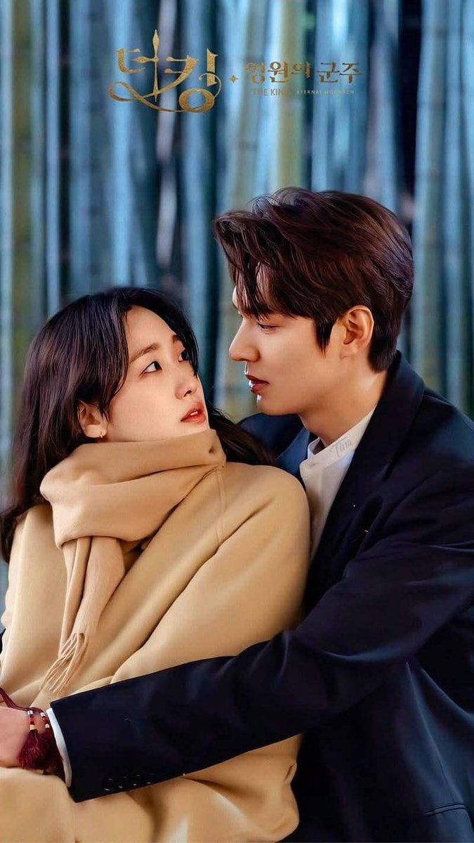 मैं तुम्हें इस तरह चाहता हूं..जाना!
जैसे मेरी ख्वाहिश थी, की कोई मुझे चाहता!!