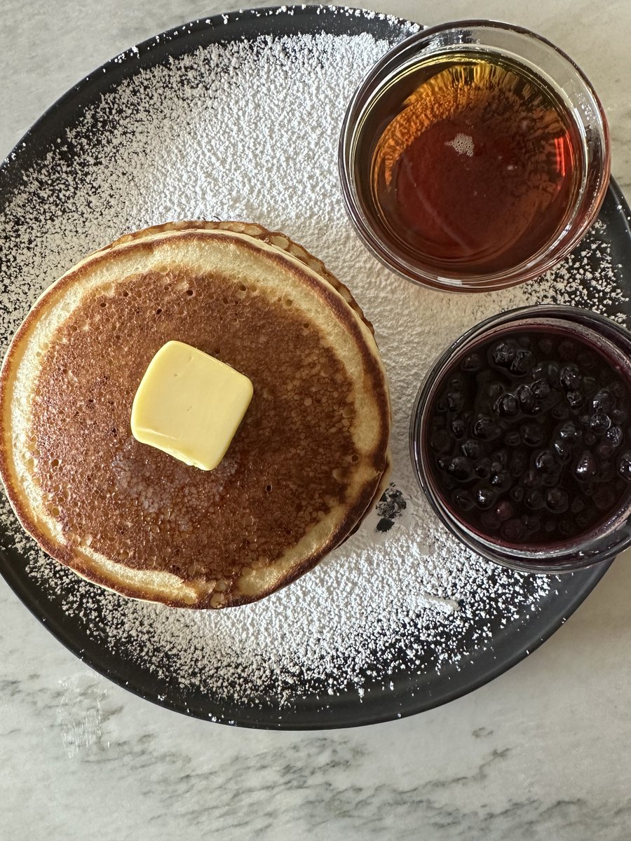A few of my fav photos this month in the kitchen. 👩🏾‍🍳💚 #GetFieldUp ®