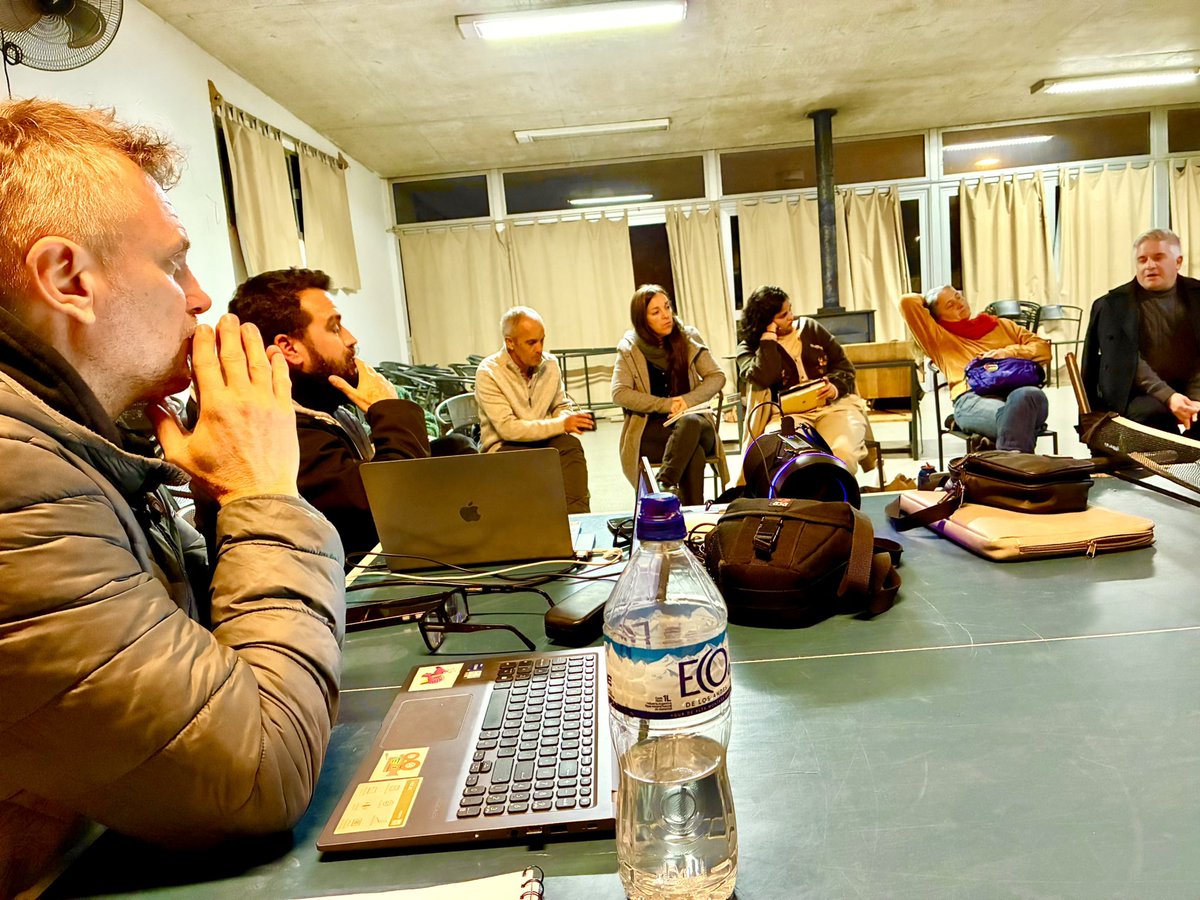 Polo Educativo Tecnológico Arrayanes de UTU tweet media