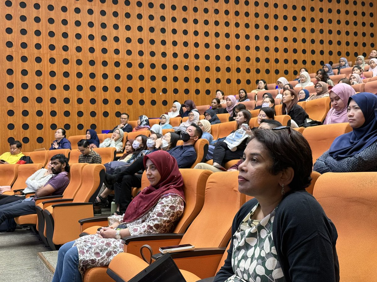 Happening now 🔥 Workshop on Management of Multidrug-Resistant Organisms 🦠🧫  in Universiti Malaya Medical Centre. Supported by Pfizer Education Grant.