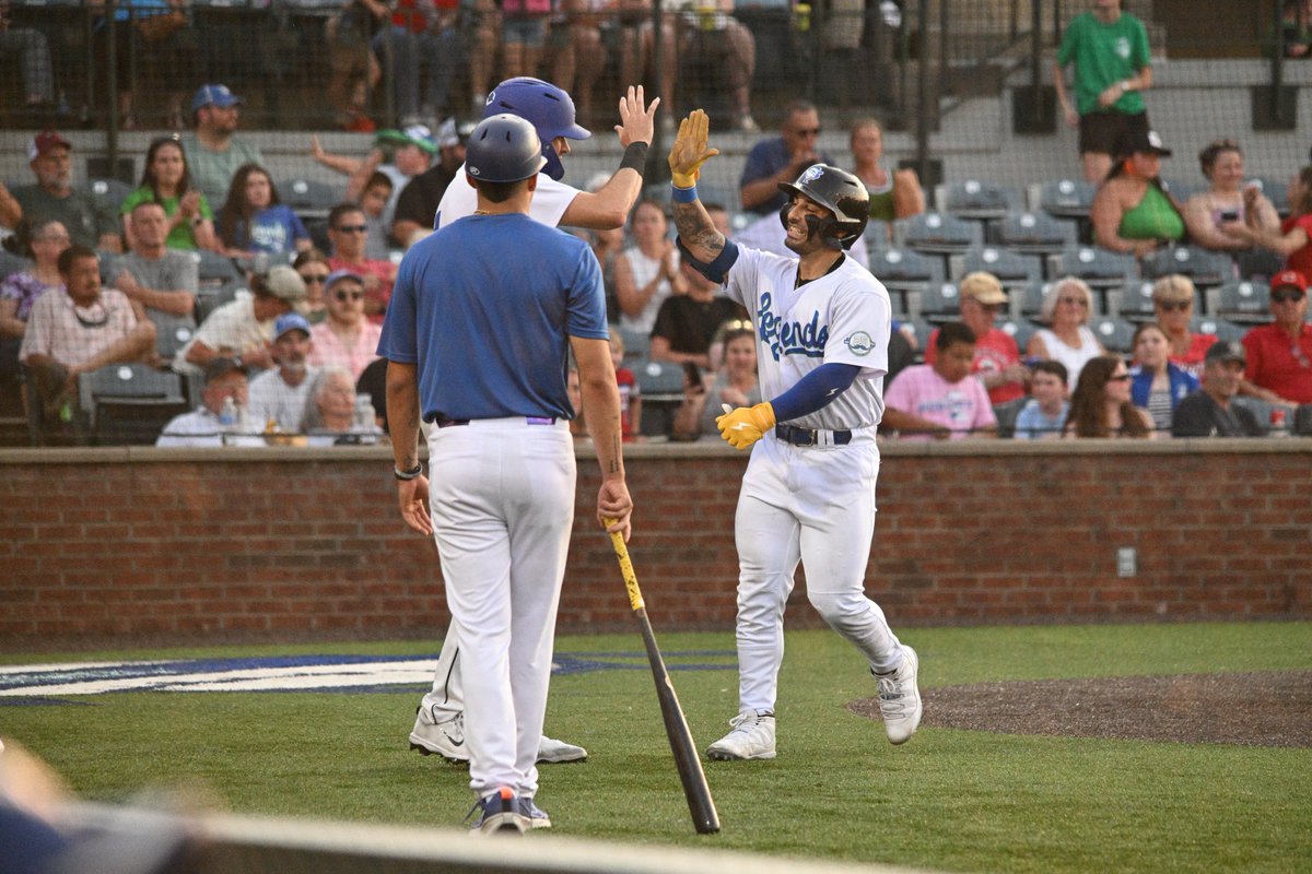 🚨 FIRST PRO HR ALERT! 🚨
Congratulations to EJ Cumbo on crushing his first professional home run — a 370-ft shot that left no doubt!

Big moment. Big swing. Big future. 💥
#LexGoLegends
